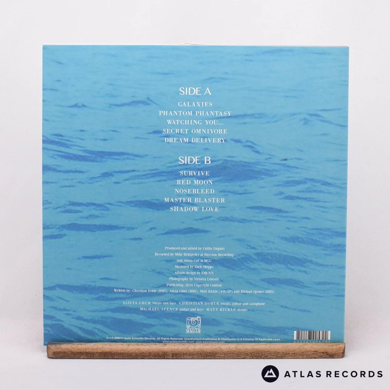 Fawnn - Ultimate Oceans - LP Vinyl Record - VG+/NM - Image 2
