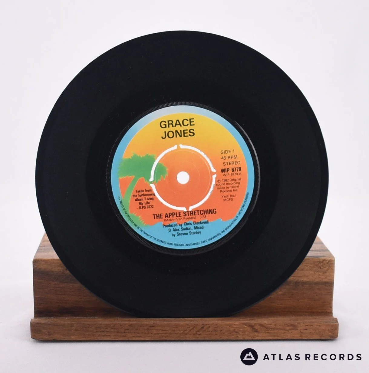 Grace Jones - The Apple Stretching · Nipple To The Bottle - 7" Vinyl Record - EX/VG+ - Image 3