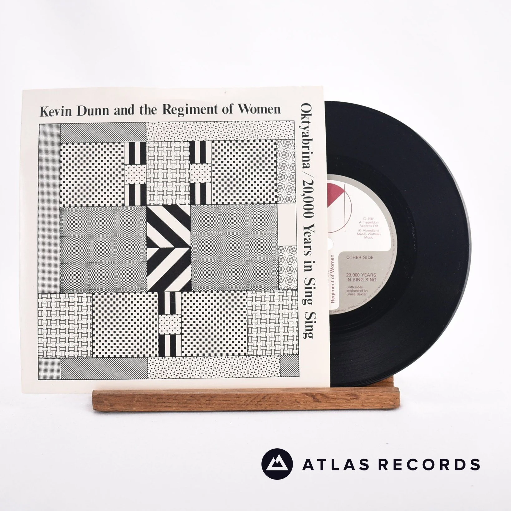 Kevin Dunn And The Regiment Of Women - Oktyabrina / 20,000 Years In Sing Sing - 7" Vinyl Record - VG+/EX