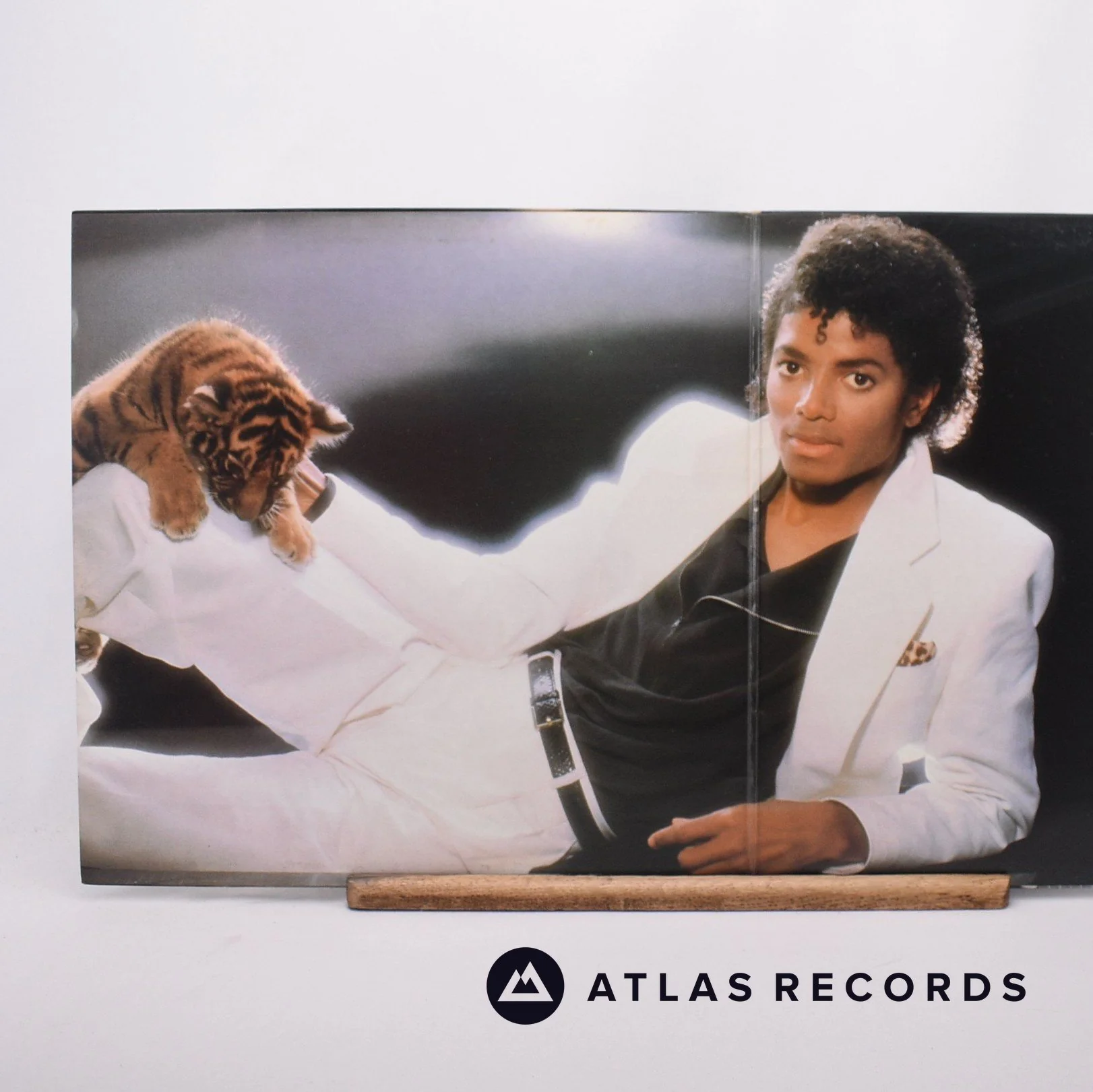 Michael Jackson - Thriller - Gatefold LP Vinyl Record - VG+/VG+ - Image 2