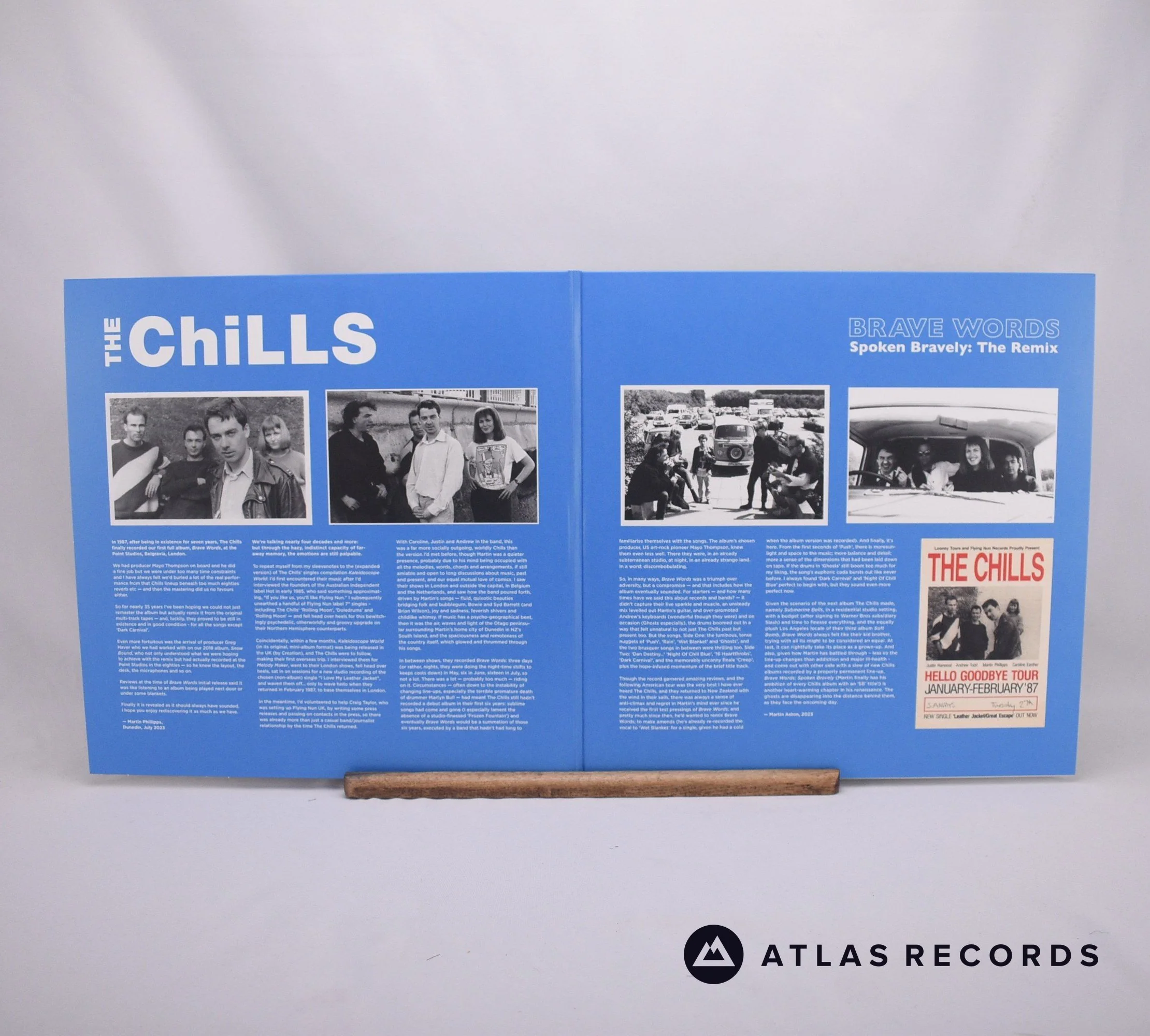 The Chills - Brave Words - Green Limited Edition 12" + LP Vinyl Record - NM/NM - Image 2