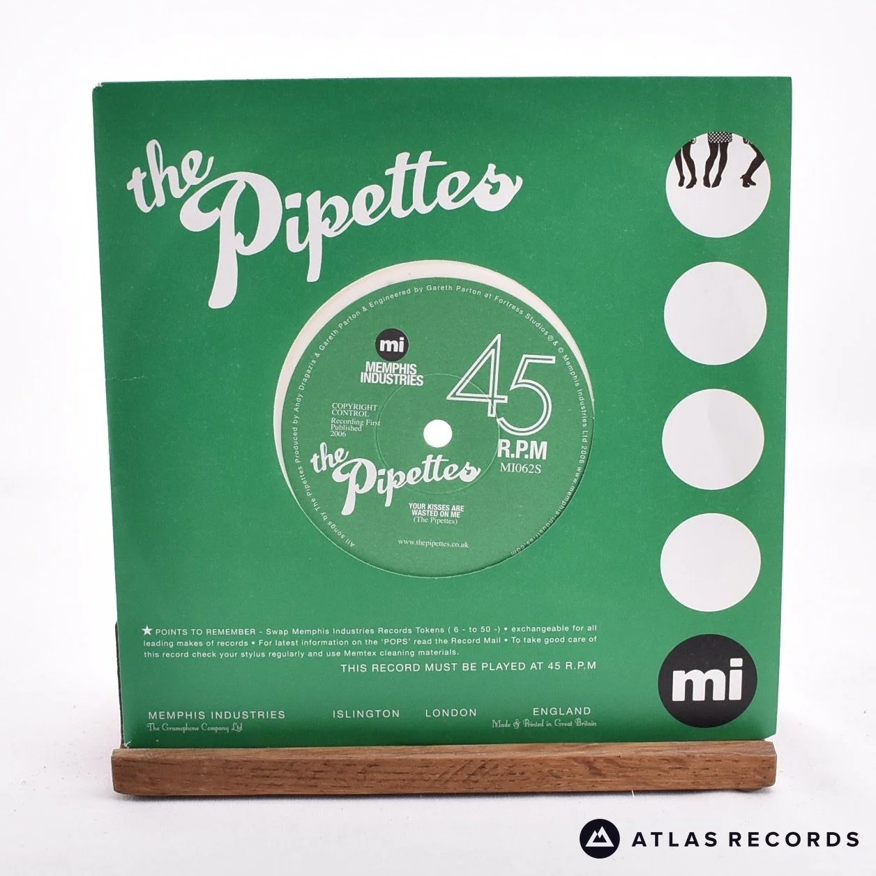 The Pipettes - Your Kisses Are Wasted On Me - White 7" Vinyl Record - NM/NM