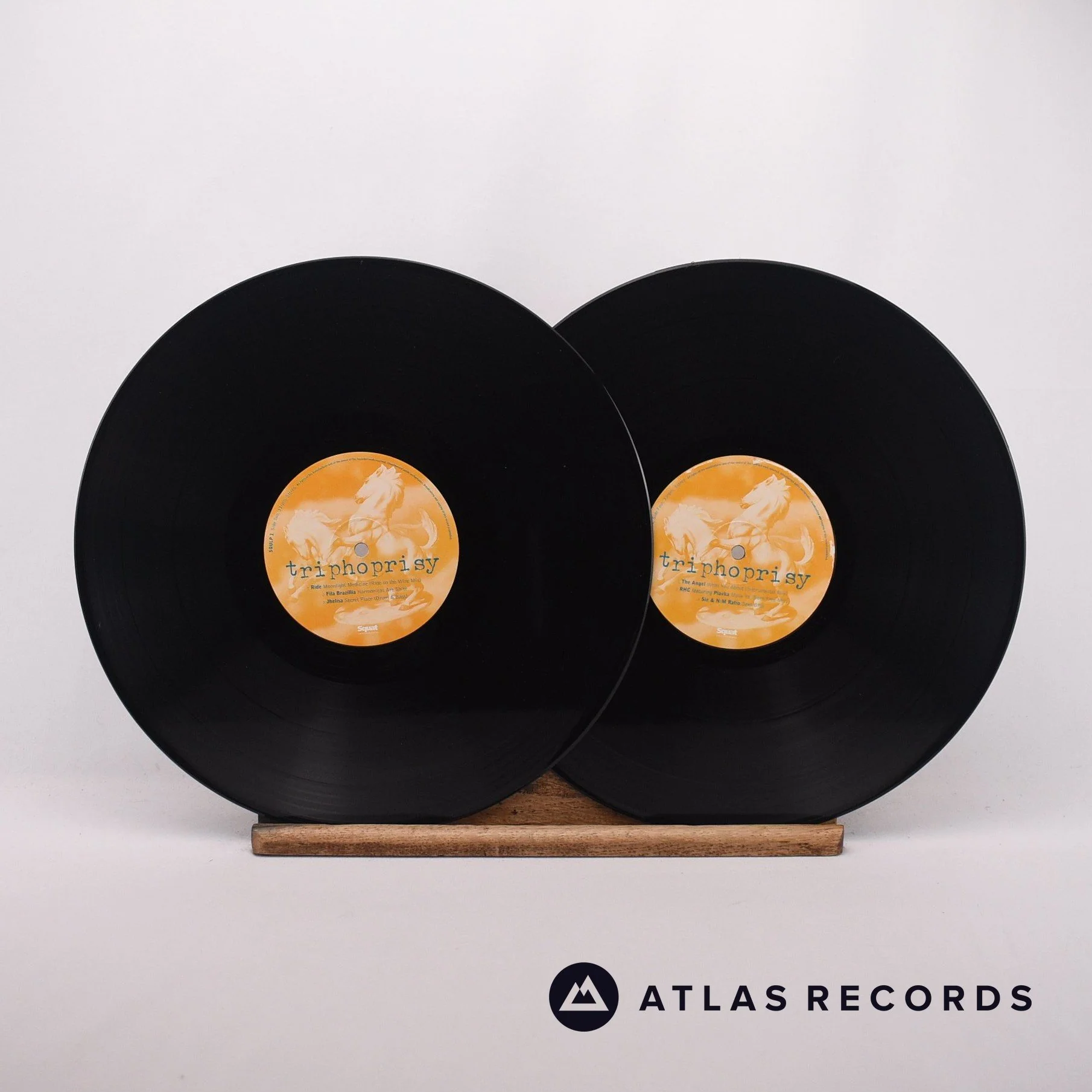 Various - Triphoprisy - 2 x LP Vinyl Record - VG+/VG+ - Image 4