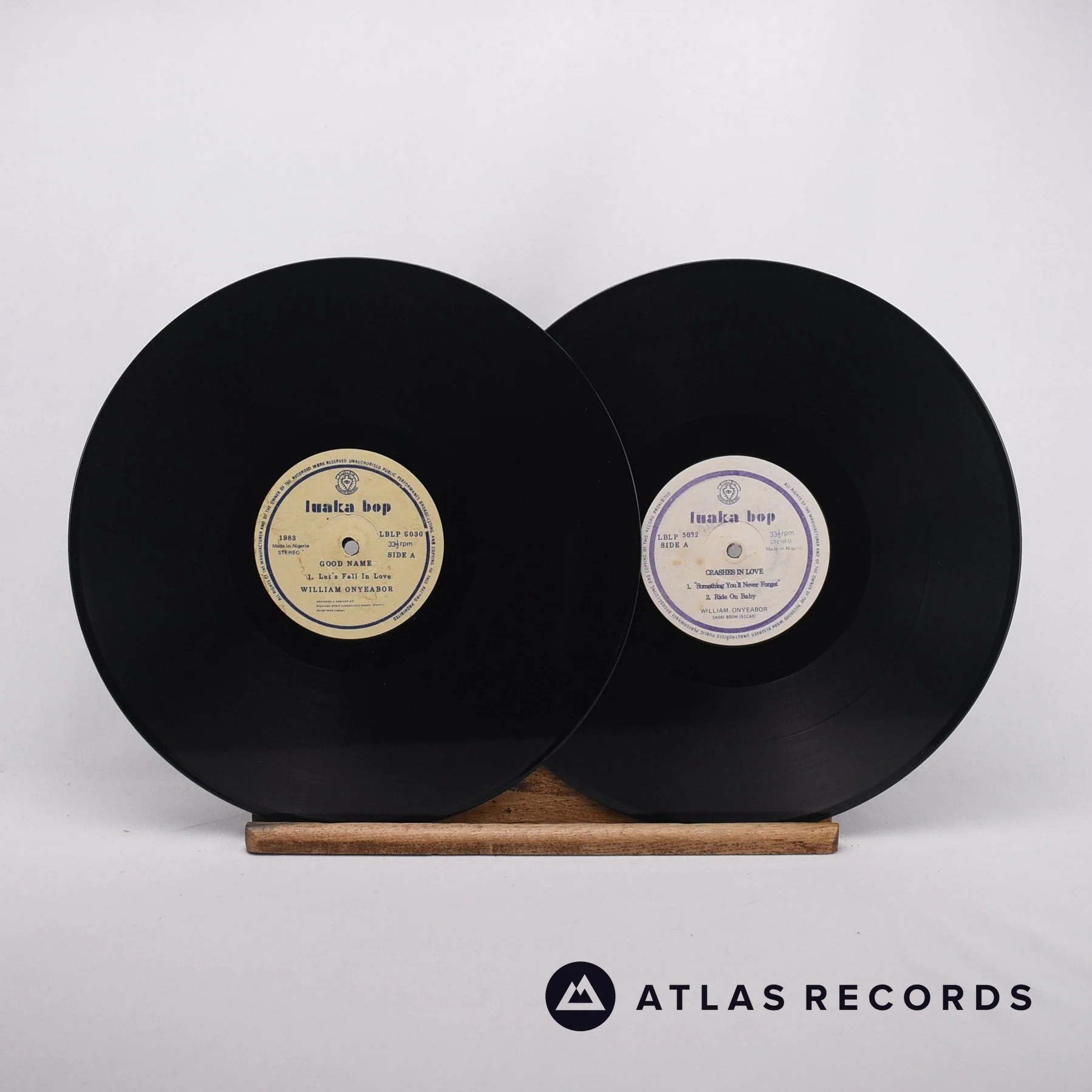 William Onyeabor - William Onyeabor Vol. 2 - 4 x LP + 7" Box Set Vinyl Record - Image 4